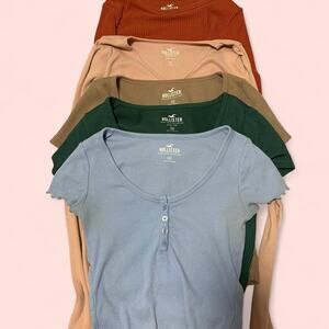 Hollister Bundle of 5 Baby Tees Size XS